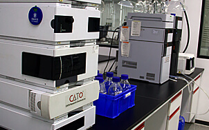 CATO R&D Equipment Real Photo 8